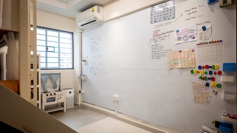 924 Tampines Street 91, 924 Tampines Street 91, 3 Bedrooms, 1,119 sqft, HDB Flat For Sale, by Maple Yap, 500190449 - Study - PropertyGuru.com.sg