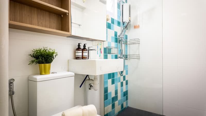 924 Tampines Street 91, 924 Tampines Street 91, 3 Bedrooms, 1,119 sqft, HDB Flat For Sale, by Maple Yap, 500190449 - Bathroom - PropertyGuru.com.sg