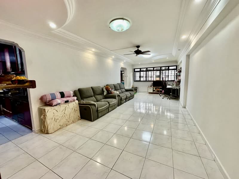 772 Bedok Reservoir View, 772 Bedok Reservoir View, 3 Bedrooms, 1,130 sqft, HDB Flat For Sale, by Evon Tan 陈玉凤, 500190459 - Living Room - PropertyGuru.com.sg