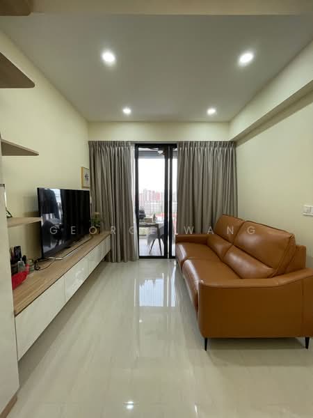 Riverfront Residences, 41 Hougang Avenue 7, 3 Bedrooms, 872 sqft, Condominium For Rent, by George Wang, 500190476 - Living Room - PropertyGuru.com.sg