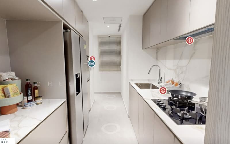 CHEAP UNIT WITHIN 1KM TO MRT AND PEI CHUN SCHOOL, , 3 Bedrooms, 1,130 sqft, Condominium For Sale, by Chee Chai Khong, 500190478 - Kitchen - PropertyGuru.com.sg
