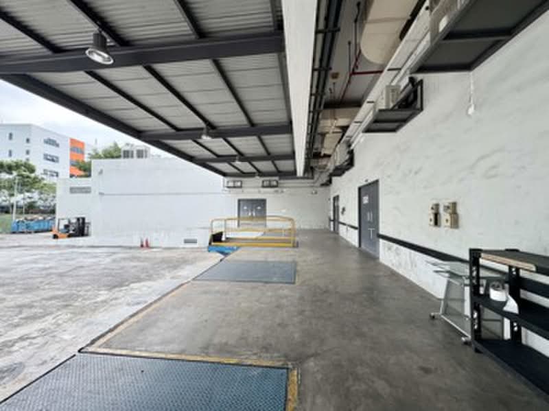 Paya Lebar 178, 178 Paya Lebar Road, 2,142 sqft, Light Industrial (B1) For Rent, by WALLACE, 500190481 - Exterior - CommercialGuru.com.sg