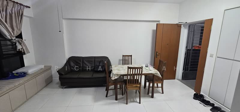 197A Boon Lay Fields, 197A Boon Lay Drive, 2 Bedrooms, 731 sqft, HDB Flat For Sale, by Richard Seah, 500190497 - Dining Room - PropertyGuru.com.sg