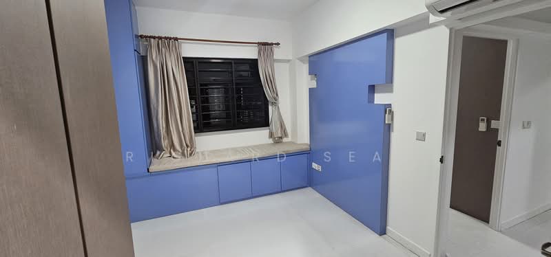 197A Boon Lay Fields, 197A Boon Lay Drive, 2 Bedrooms, 731 sqft, HDB Flat For Sale, by Richard Seah, 500190497 - Master Bedroom - PropertyGuru.com.sg