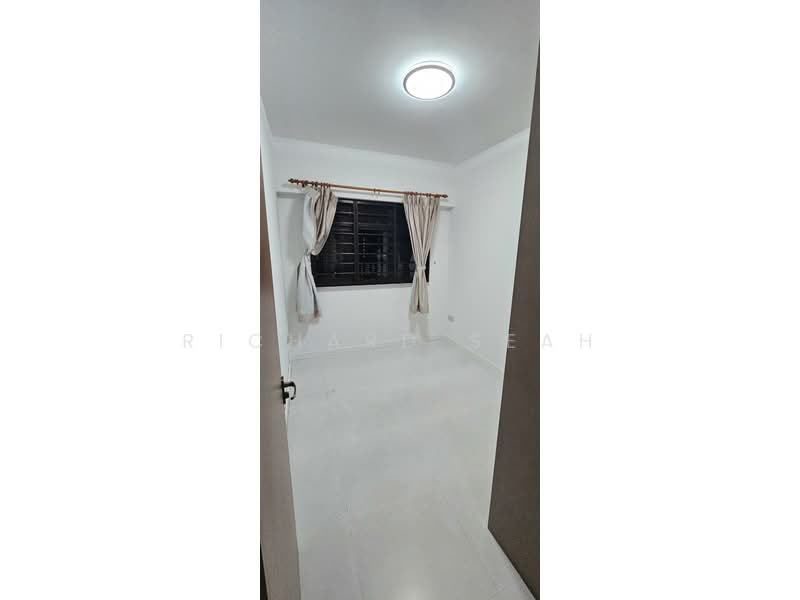 197A Boon Lay Fields, 197A Boon Lay Drive, 2 Bedrooms, 731 sqft, HDB Flat For Sale, by Richard Seah, 500190497 - Common Room - PropertyGuru.com.sg