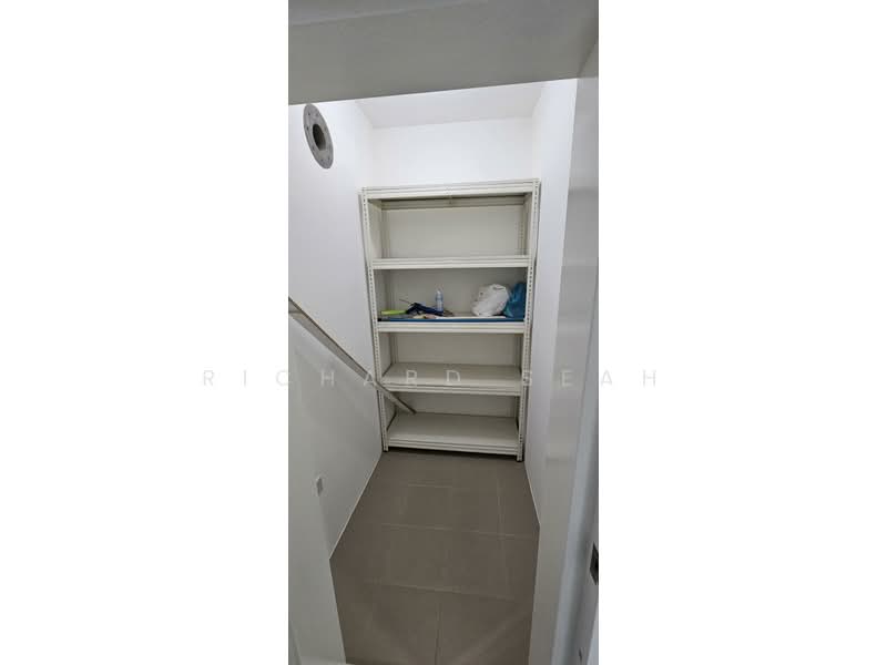 197A Boon Lay Fields, 197A Boon Lay Drive, 2 Bedrooms, 731 sqft, HDB Flat For Sale, by Richard Seah, 500190497 - Store room (Shelter) - PropertyGuru.com.sg