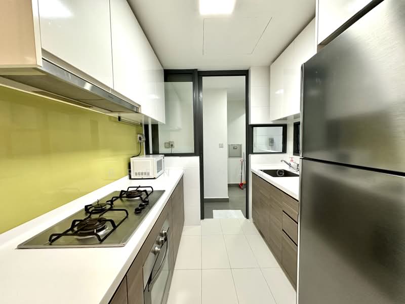 My Manhattan, 35 Simei Street 3, 3 Bedrooms, 1,076 sqft, Condominium For Rent, by Brent Wang, 500190507 - Kitchen - PropertyGuru.com.sg