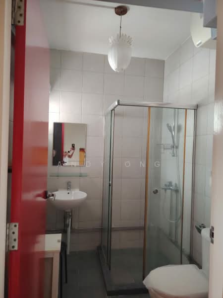 111 Clementi Street 13, 111 Clementi Street 13, Room Rental, 200 sqft, HDB Flat For Rent, by Andy Ong, 500190512 - Bathroom - PropertyGuru.com.sg