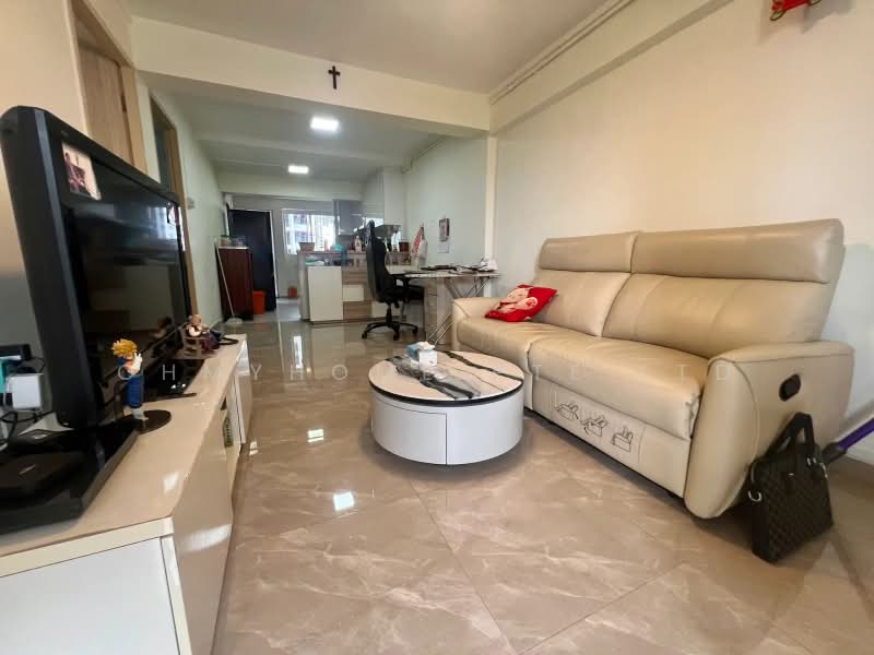 119 Bukit Merah View, 119 Bukit Merah View, 2 Bedrooms, 699 sqft, HDB Flat For Sale, by DICKSON PANG, 500190513 - Living Room - PropertyGuru.com.sg