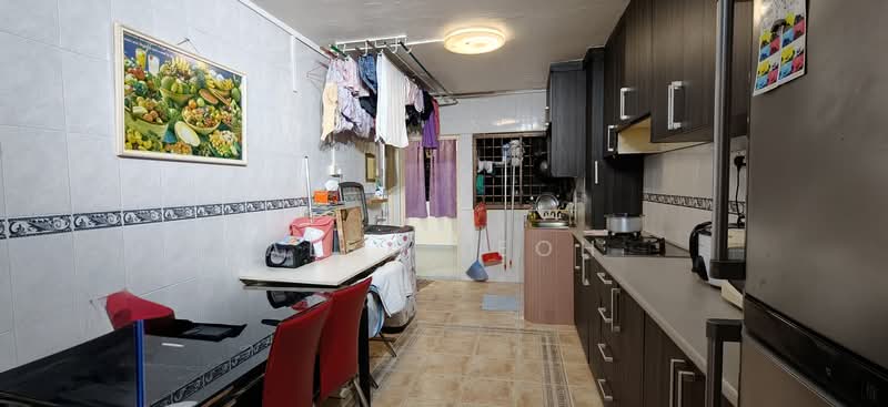 32 Marsiling Drive, 32 Marsiling Drive, 3 Bedrooms, 947 sqft, HDB Flat For Sale, by Alex Teoh, 500190521 - Kitchen - PropertyGuru.com.sg