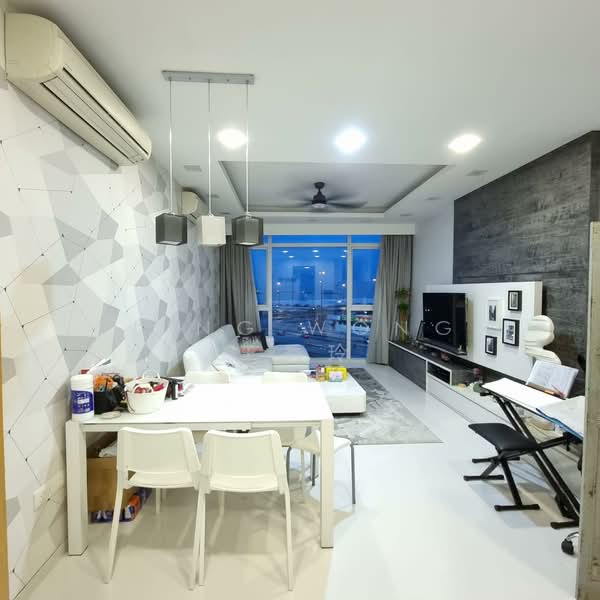 76 Shenton, 76 Shenton Way, 2 Bedrooms, 979 sqft, Apartment For Sale, by Ling Wong 王秀玲, 500190522 - PropertyGuru.com.sg