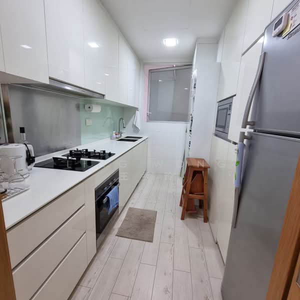 76 Shenton, 76 Shenton Way, 2 Bedrooms, 979 sqft, Apartment For Sale, by Ling Wong 王秀玲, 500190522 - PropertyGuru.com.sg