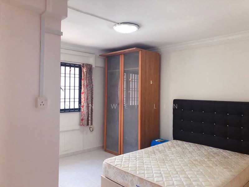 809 Hougang Central, 809 Hougang Central, 2 Bedrooms, 678 sqft, HDB Flat For Rent, by Wan Wei Lin, 500190523 - Bedroom - PropertyGuru.com.sg