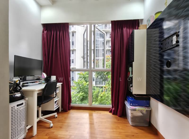 Forestville, 24 Woodlands Drive 16, 3 Bedrooms, 1,033 sqft, Executive Condominium For Sale, by Lawrence Low, 500190528 - Bedroom - PropertyGuru.com.sg