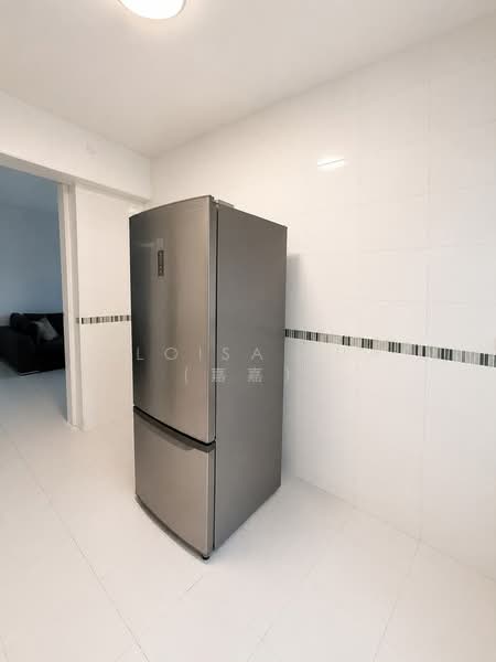 485 Segar Road, 485 Segar Road, 3 Bedrooms, 990 sqft, HDB Flat For Sale, by Aloisa Lua (嘉嘉), 500190542 - Kitchen - PropertyGuru.com.sg