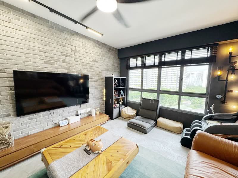 627A Tampines Street 61, 627A Tampines Street 61, 3 Bedrooms, 1,001 sqft, HDB Flat For Sale, by Lewis Ho, 500190545 - Living Room - PropertyGuru.com.sg