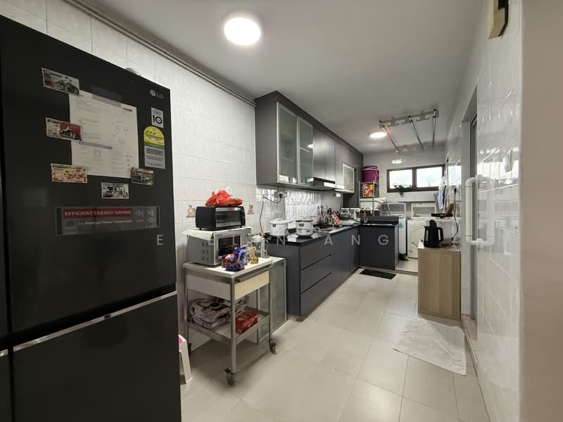 275D Jurong West Street 25, 275D Jurong West Street 25, Room Rental, 150 sqft, HDB Flat For Rent, by Evelin Ang, 500190553 - Kitchen - PropertyGuru.com.sg