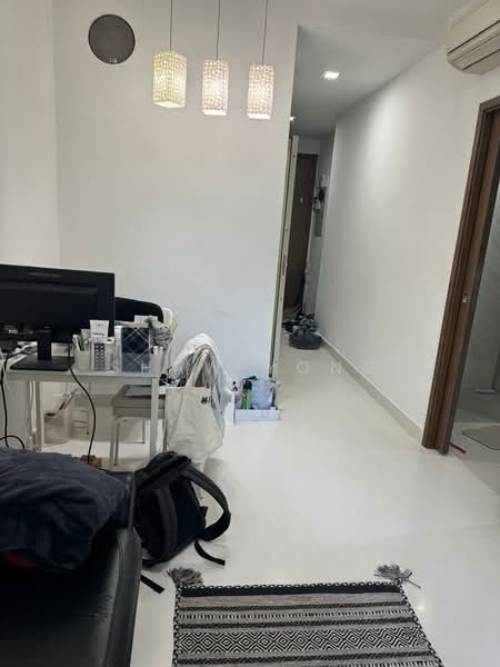 Loft @ Nathan, 31 Nathan Road, 1 Bedroom, 388 sqft, Condominium For Rent, by Shaw Yong, 500190554 - Corridor - PropertyGuru.com.sg