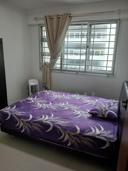 473A Upper Serangoon Crescent, 473A Upper Serangoon Crescent, Room Rental, 200 sqft, HDB Flat For Rent, by Ali Waqas, 500190557 - Bedroom - PropertyGuru.com.sg