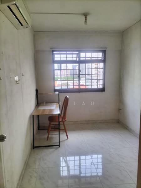 60 Lorong 4 Toa Payoh, 60 Lorong 4 Toa Payoh, 4 Bedrooms, 1,291 sqft, HDB Flat For Sale, by T.S Lau, 500190559 - Study - PropertyGuru.com.sg