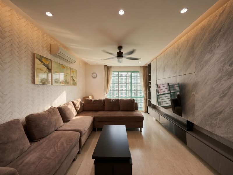 Hazel Park Condo, 21 Hazel Park Condo, 4 Bedrooms, 1,518 sqft, Condominium For Sale, by Alvin Yap, 500190561 - Living Room - PropertyGuru.com.sg