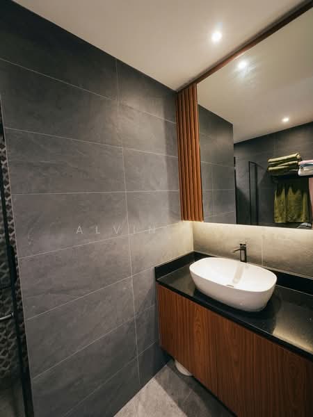 Hazel Park Condo, 21 Hazel Park Condo, 4 Bedrooms, 1,518 sqft, Condominium For Sale, by Alvin Yap, 500190561 - Bathroom - PropertyGuru.com.sg