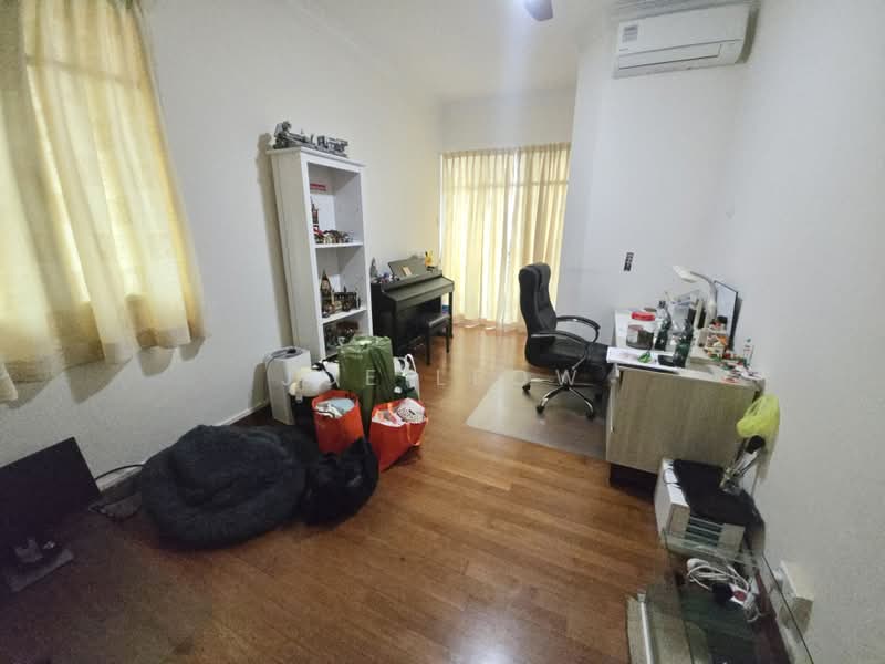 Kew Lane, , 6 Bedrooms, 3,560 sqft, Corner Terrace For Sale, by Joe Leow, 500190565 - Study - PropertyGuru.com.sg