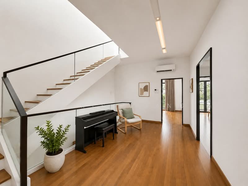 Serangoon Garden Estate, Bridport/ Cowdray/ Portchester/ Huddington/ Kingswear/ Hemsley Avenue, 5 Bedrooms, 4,600 sqft, Terraced House For Sale, by Chris Chiang, 500190572 - Interior - PropertyGuru.com.sg