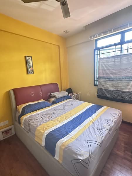 Summerdale, 10 Boon Lay Drive, 3 Bedrooms, 1,216 sqft, Condominium For Sale, by Grace Tan 陈丽玲, 500190573 - Bedroom - PropertyGuru.com.sg