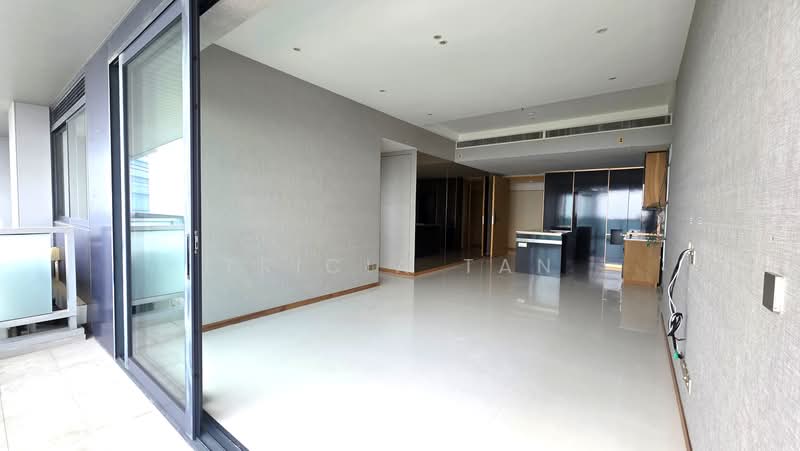 Marina Bay Residences, 18 Marina Boulevard, 2 Bedrooms, 1,130 sqft, Condominium For Sale, by Tricia Tan, 500190575 - Interior - PropertyGuru.com.sg