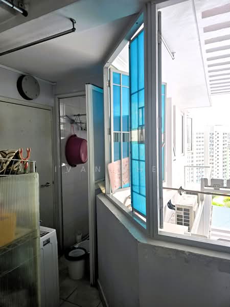 Nuovo, 21 Ang Mo Kio Avenue 9, 4 Bedrooms, 1,550 sqft, Executive Condominium For Sale, by Ivan Chee, 500190580 - Balcony - PropertyGuru.com.sg