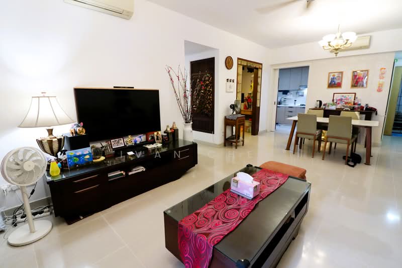 Nuovo, 21 Ang Mo Kio Avenue 9, 4 Bedrooms, 1,550 sqft, Executive Condominium For Sale, by Ivan Chee, 500190580 - Living Room - PropertyGuru.com.sg