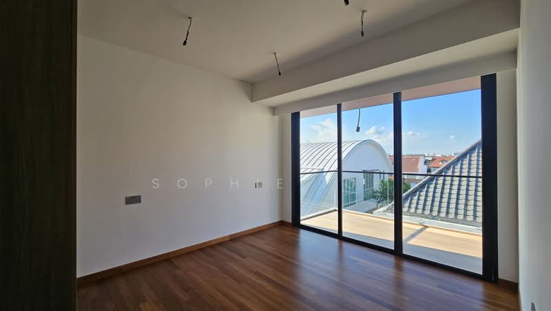 Serangoon Gardens Estate, , 6 Bedrooms, 2,805 sqft, Semi-Detached House For Sale, by Sophie Toh, 500190605 - Interior - PropertyGuru.com.sg