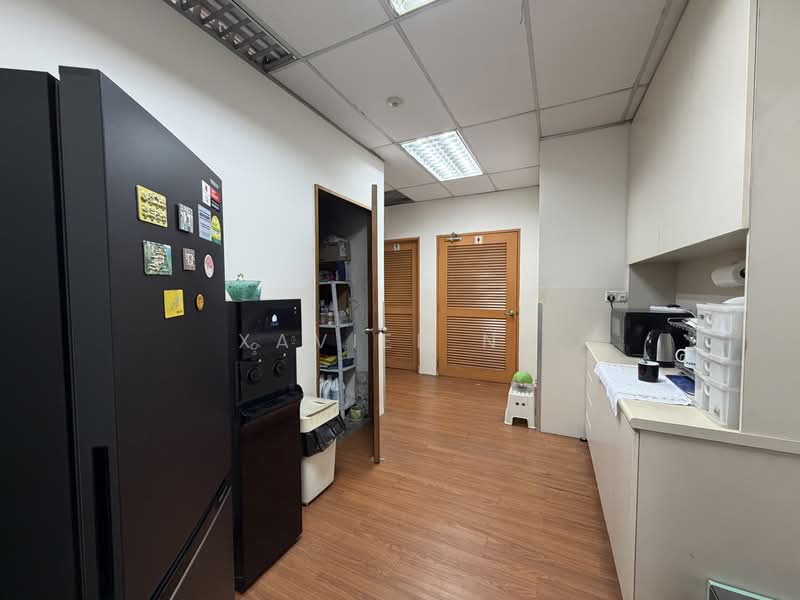 Uni-Tech Centre, 55 Toh Guan Rd East, 1,400 sqft, Factory / Workshop (B2) For Rent, by Xavier Ng, 500190610 - Kitchen - CommercialGuru.com.sg