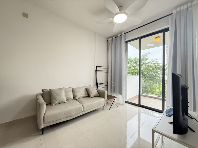 La Fiesta, 58 Sengkang Square, 1 Bedroom, 452 sqft, Condominium For Rent, by May Loh, 500190617 - Living Room - PropertyGuru.com.sg