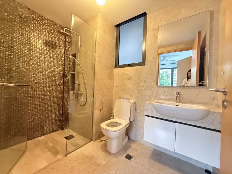 La Fiesta, 58 Sengkang Square, 1 Bedroom, 452 sqft, Condominium For Rent, by May Loh, 500190617 - Bathroom - PropertyGuru.com.sg