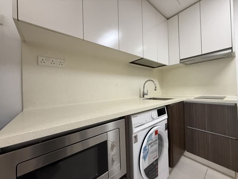 La Fiesta, 58 Sengkang Square, 1 Bedroom, 452 sqft, Condominium For Rent, by May Loh, 500190617 - Kitchen - PropertyGuru.com.sg