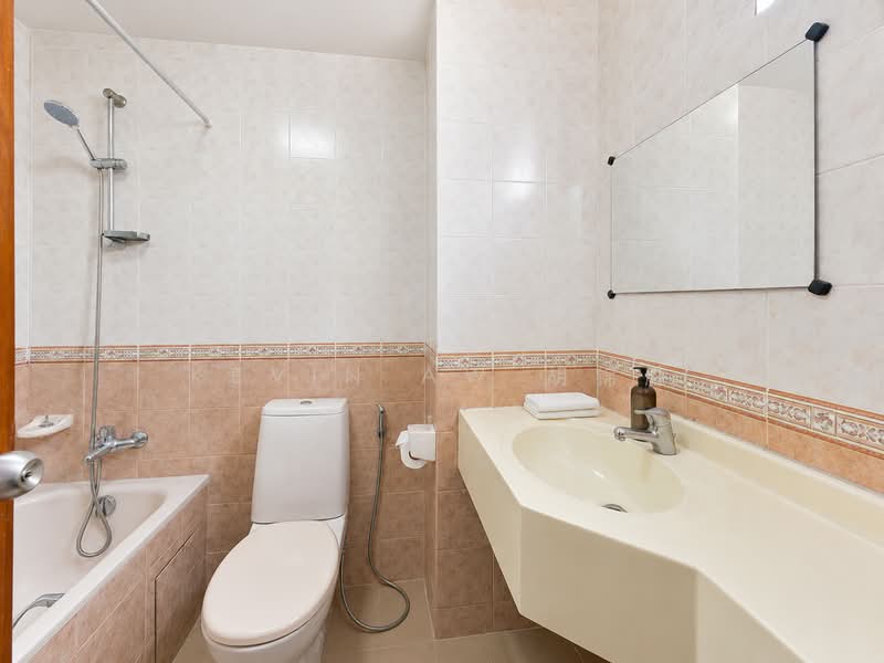 Cheap & Spacious 2+Study, 999 Leasehold @ Kim Yam Road, , 3 Bedrooms, 936 sqft, Apartment For Sale, by Kevin Aw 胡锦胜, 500190619 - PropertyGuru.com.sg