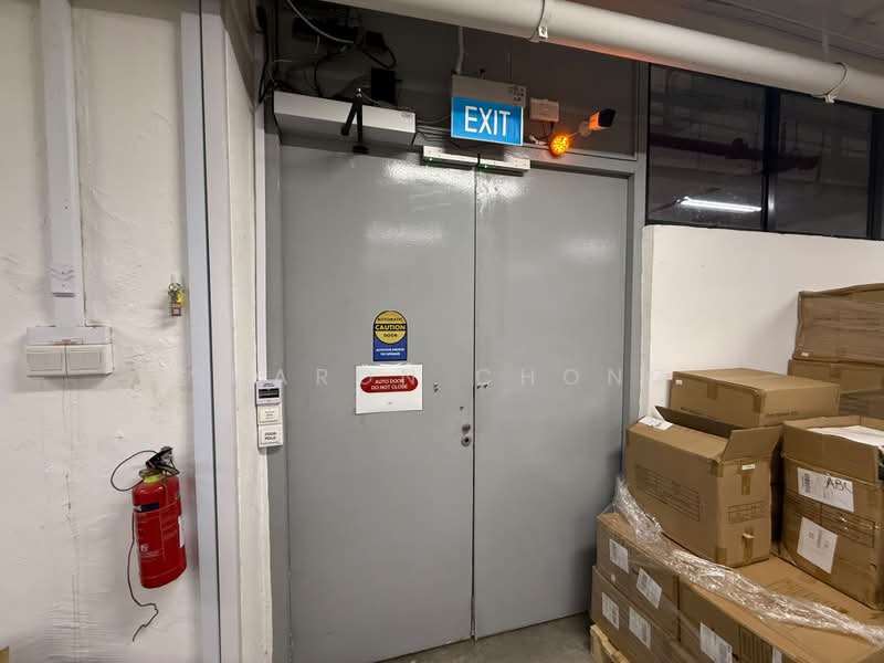1093 Lower Delta Road, 1093 Lower Delta Road, 1,892 sqft, Light Industrial (B1) For Rent, by Sharon Chong, 500190623 - Entrance - CommercialGuru.com.sg