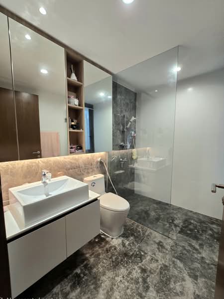 Parc Centros, 84 Punggol Central, 3 Bedrooms, 1,141 sqft, Condominium For Sale, by Sam Tan, 500190625 - Bathroom - PropertyGuru.com.sg