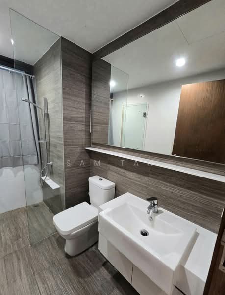 Parc Centros, 84 Punggol Central, 3 Bedrooms, 1,141 sqft, Condominium For Sale, by Sam Tan, 500190625 - Bathroom - PropertyGuru.com.sg