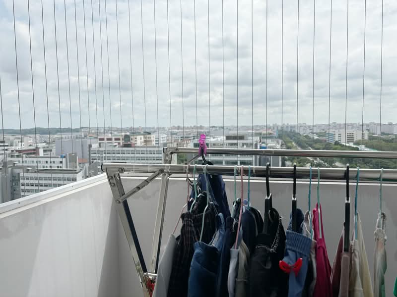 83A Circuit Road, 83A Circuit Road, 4 Bedrooms, 1,033 sqft, HDB Flat For Sale, by Jerry Ni, 500190630 - Rare Balcony - PropertyGuru.com.sg