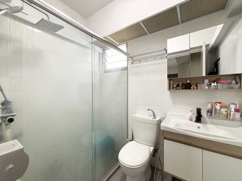 83A Circuit Road, 83A Circuit Road, 4 Bedrooms, 1,033 sqft, HDB Flat For Sale, by Jerry Ni, 500190630 - Bathroom - PropertyGuru.com.sg