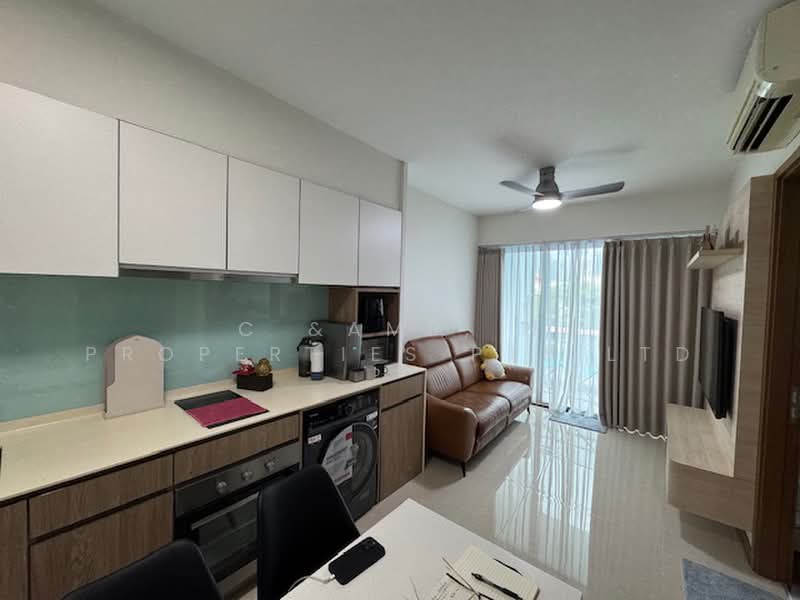 Kingsford Waterbay, 74 Upper Serangoon View, 1 Bedroom, 474 sqft, Condominium For Sale, by KHOO RAYMOND, 500190640 - Living Room - PropertyGuru.com.sg