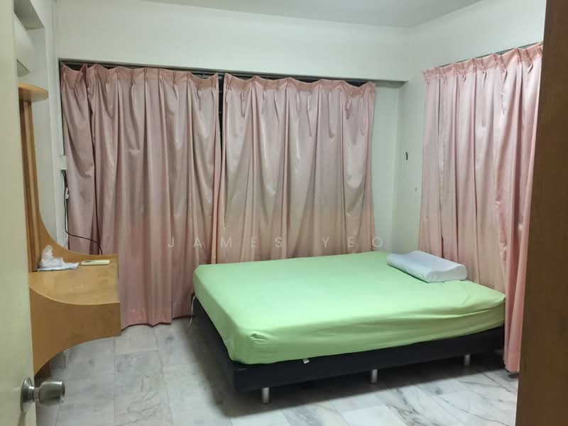 358 Hougang Avenue 5, 358 Hougang Avenue 5, Room Rental, 150 sqft, HDB Flat For Rent, by James Yeo, 500190647 - Bedroom - PropertyGuru.com.sg