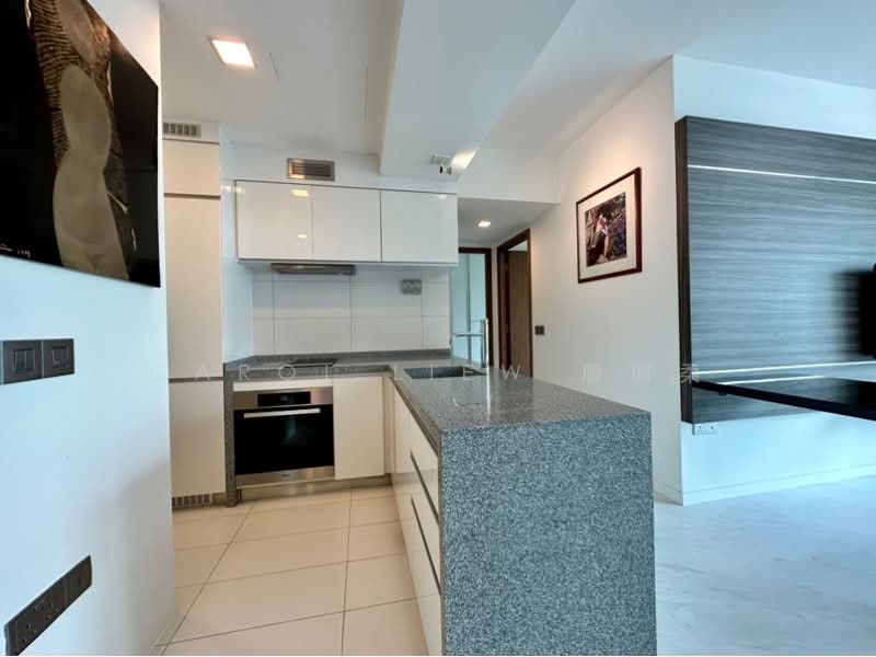 Suites at Orchard, 38 Handy Road, 2 Bedrooms, 829 sqft, Condominium For Sale, by Carol Liew 廖珮柔, 500190650 - PropertyGuru.com.sg