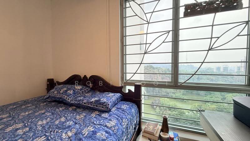 Guilin View, 22 Bukit Batok Street 52, Dairy Farm / Bukit Panjang / Choa Chu Kang, 3 Bedrooms, 1,259 sqft, Condominium For Sale, by Robin Ooi, 500190663 - PropertyGuru.com.sg