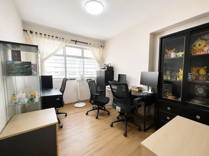449A Bukit Batok West Avenue 9, 449A Bukit Batok West Avenue 9, 3 Bedrooms, 1,001 sqft, HDB Flat For Sale, by Daniel Lin, 500190665 - Study - PropertyGuru.com.sg