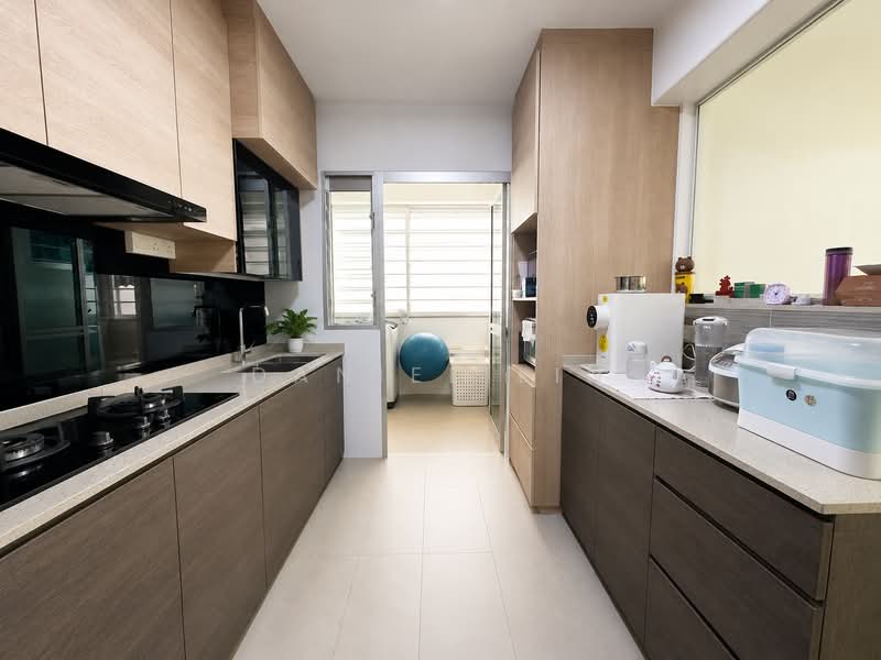 449A Bukit Batok West Avenue 9, 449A Bukit Batok West Avenue 9, 3 Bedrooms, 1,001 sqft, HDB Flat For Sale, by Daniel Lin, 500190665 - Kitchen - PropertyGuru.com.sg