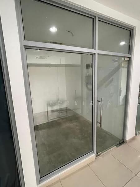 Suites at Bukit Timah, 68 Jalan Jurong Kechil, 97 sqft, Shop / Shophouse For Sale, by Tony Liaw, 500190667 - Interior - CommercialGuru.com.sg